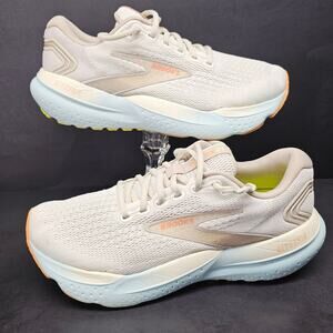 Brooks Women 9 Comfy footwear